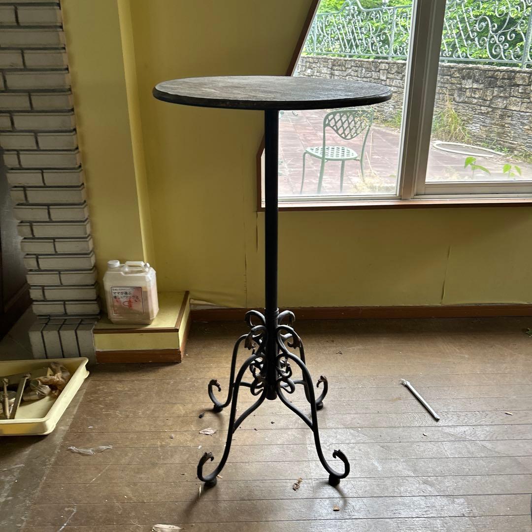 ビンテージ？30年前に購入　ダークブラウン円形木製ハイテーブル　60㎝