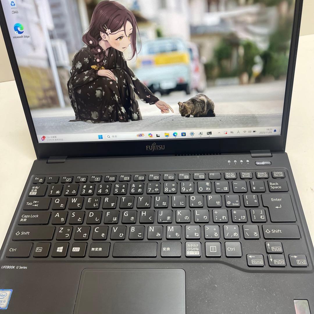 #422 富士通 LIFEBOOK U939/B i5-8365U office