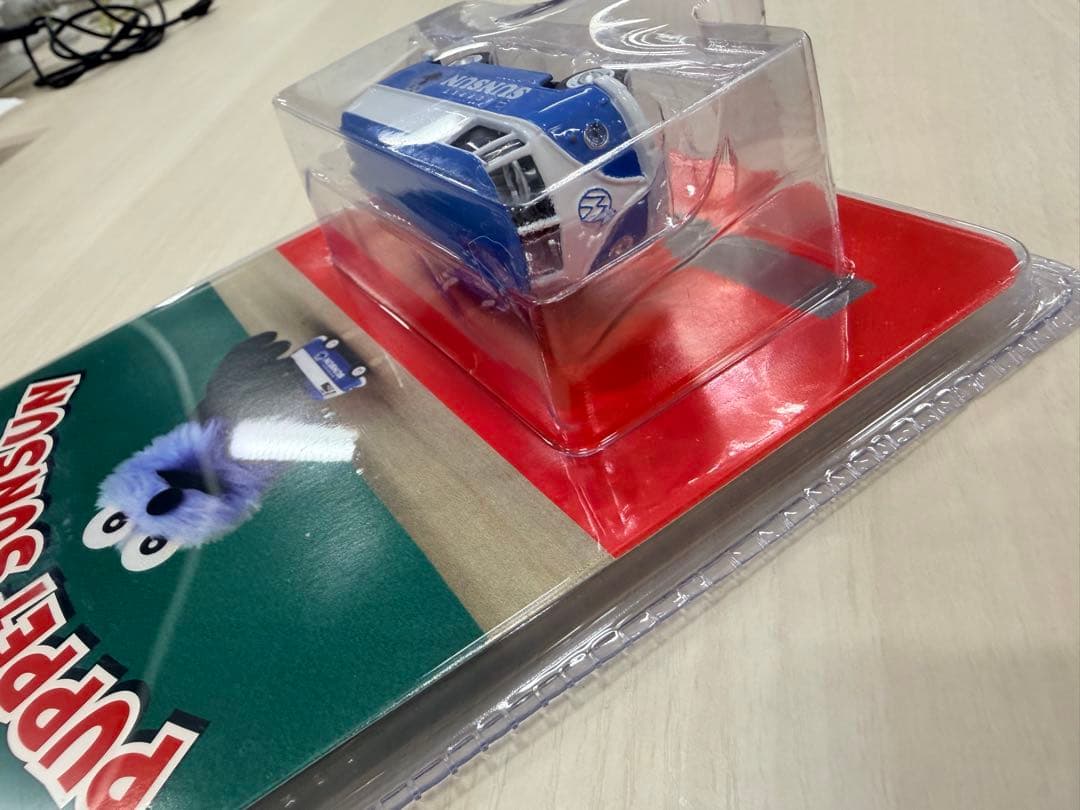 スンスン　ポップアップ　PUPPET SUNSUN ミニカー 1:64