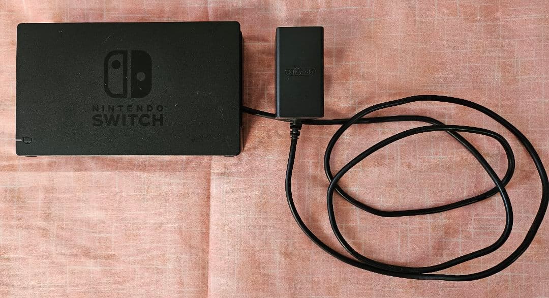 Nintendo Switch 純正セット（ネオンブルー・ネオンレッド）