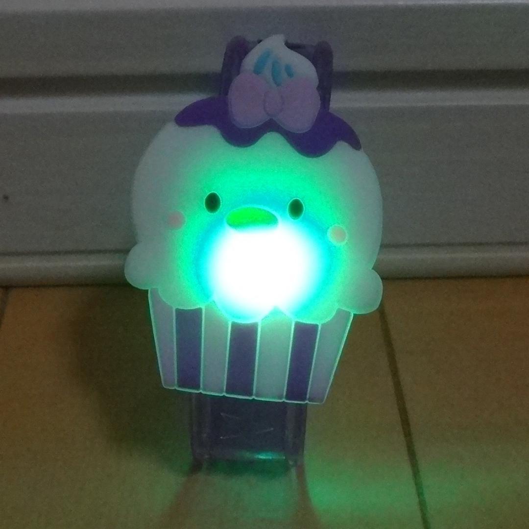 ディズニー　光る ブレスレット　リストバンド　デイジー