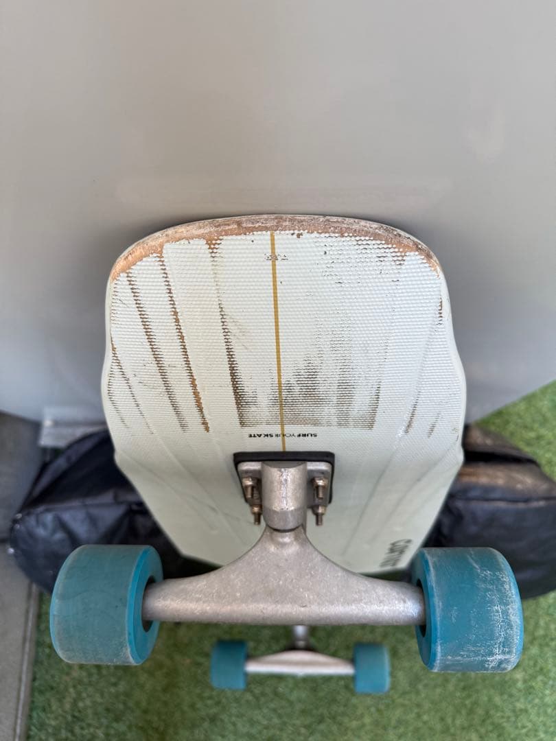 希少Carver BLACK TIP CX4カーバークルーザースケートボード