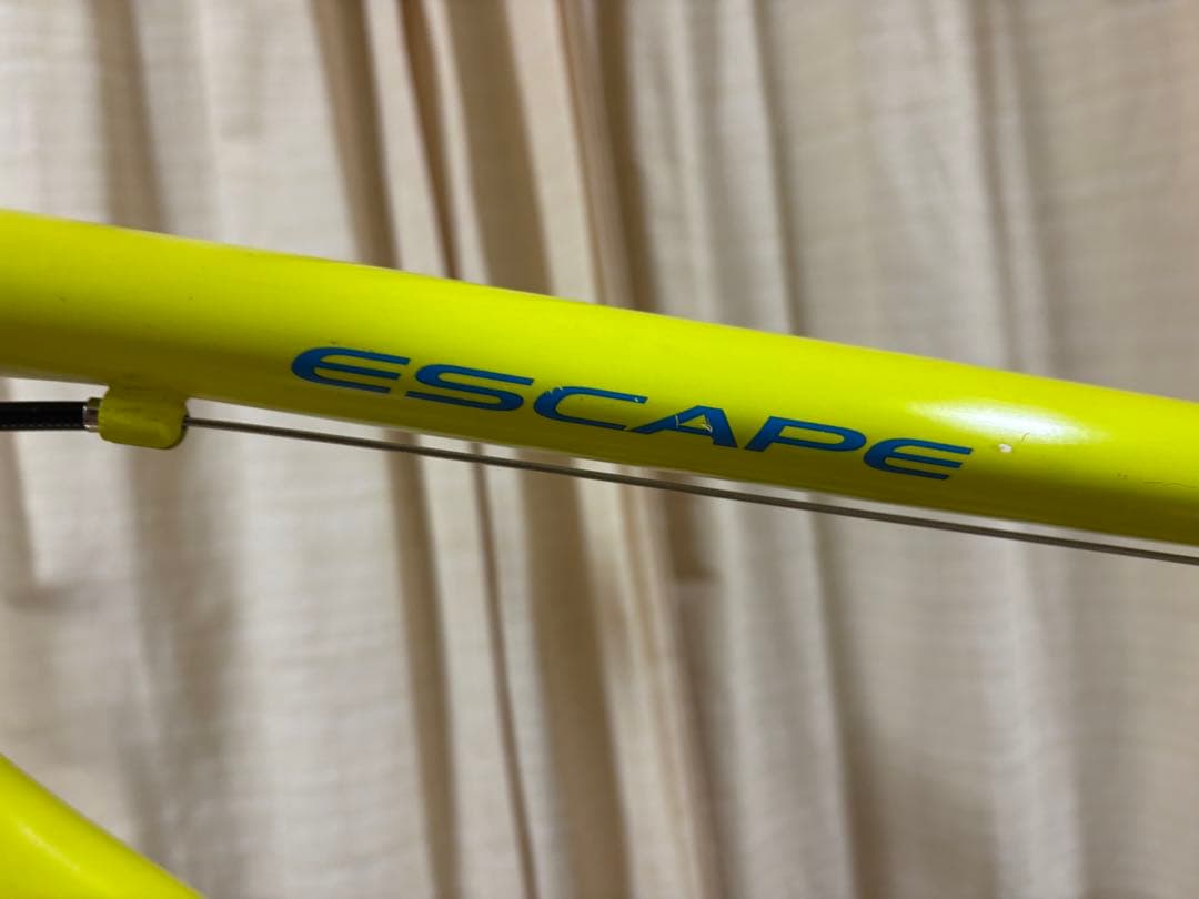 GIANT クロスバイク 直接引渡し限定/横浜及び近隣には無料お届け可能