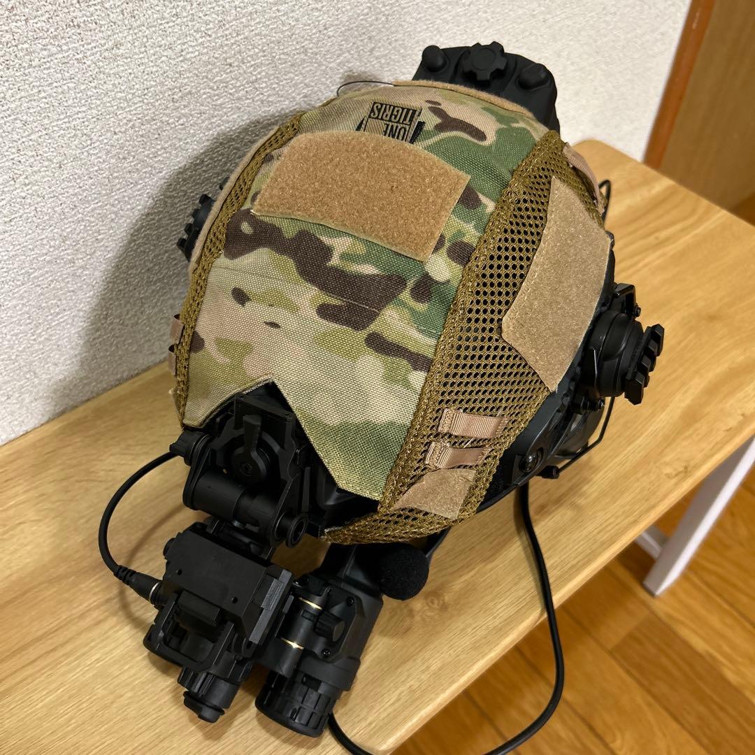 迷彩ヘルメット ナイトビジョン ヘッド付き レプリカ ミニタリー サバゲー
