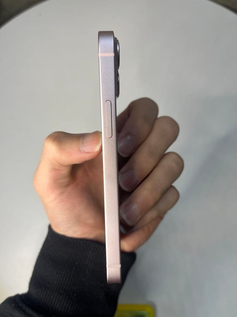 スマートフォン本体 Yui