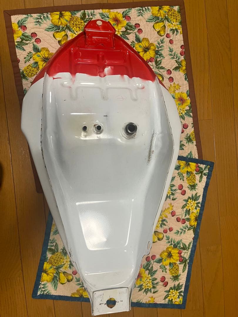 NSR 250R SE 92 ガソリンタンク