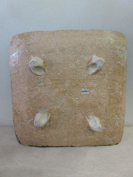 送料込　美濃焼　名月　四つ足皿