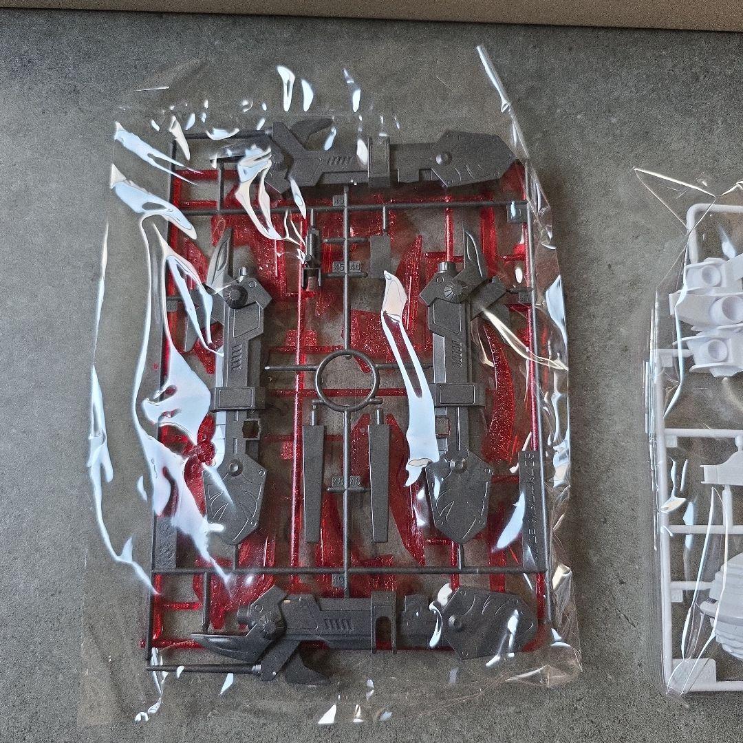 ガンプラ　BB戦士　163　164　轟炎武威大将軍　輝羅鋼極彩　ガンダム　新品