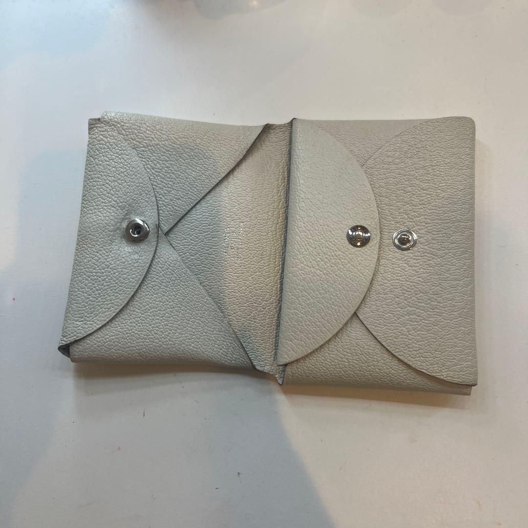 エルメス　カルヴィデュオ