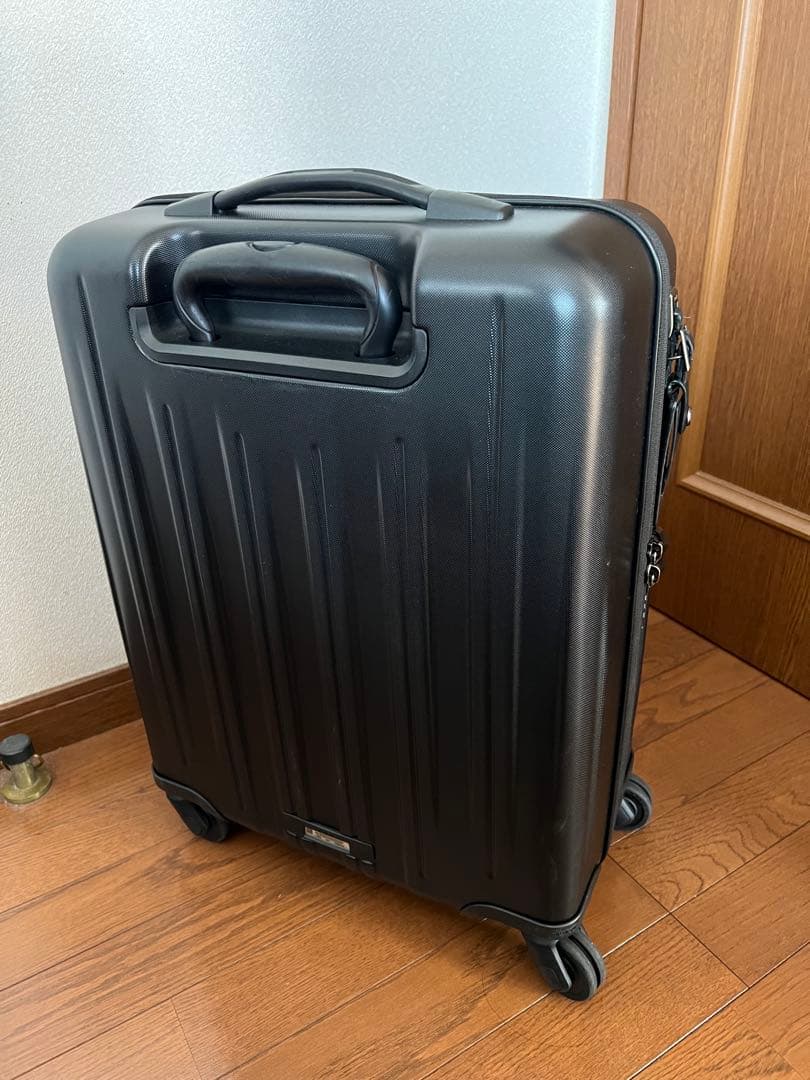 TUMI V3 キャリーケース
