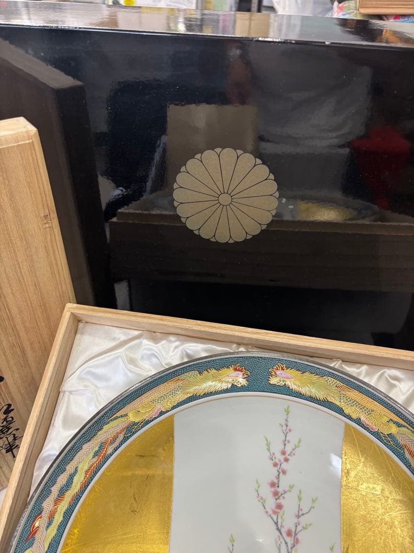 皇后陛下御麗筆「雛之図」　絵皿