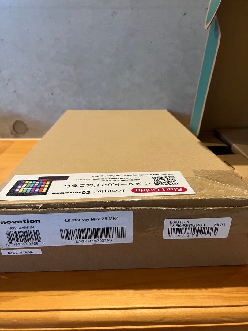 権限譲渡 NOVATION LAUNCHKEY MINI 25 Mk4 MIDI