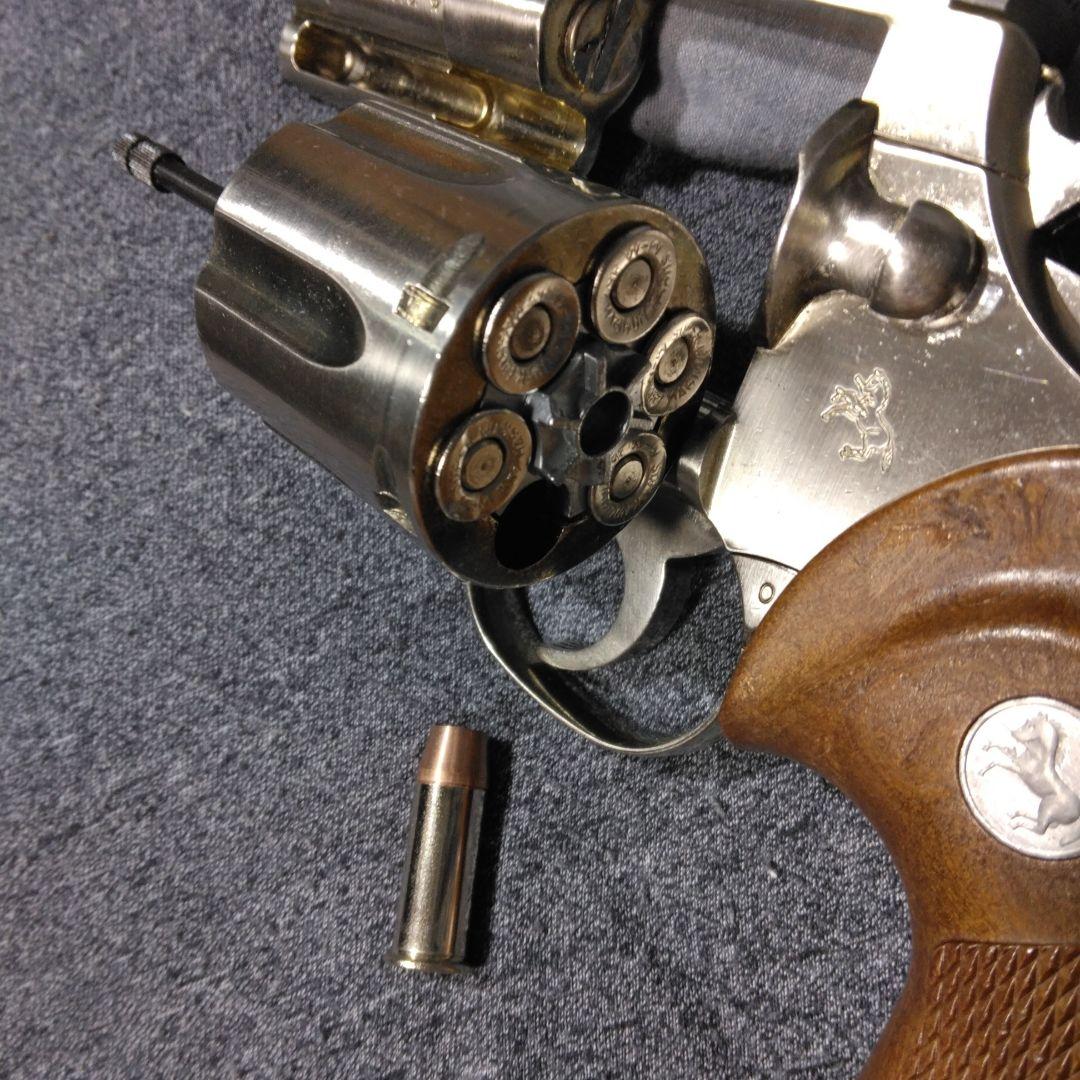 コクサイ　パイソン　2.5インチ金属製モデルガン　SMG規格　ジャンク品