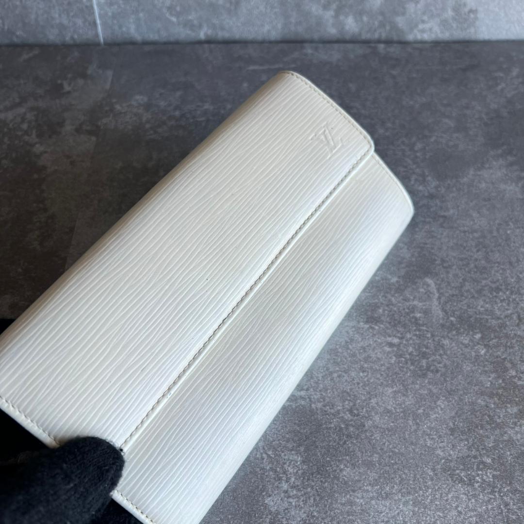 ⭐️ルイヴィトン⭐️ エピ ポルトフォイユ サラ イヴォワール 長財布 ホワイト