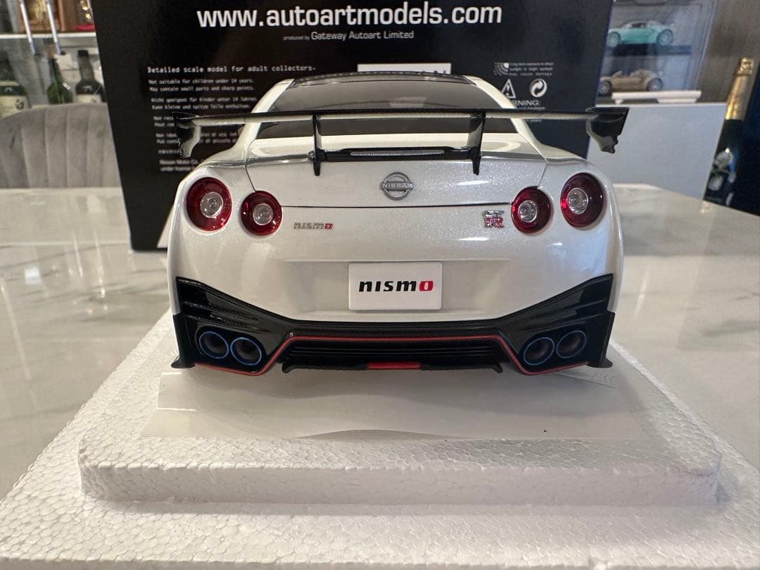 AUTOart オートアート 日産 GT-R R35 オマケあり ミニカー