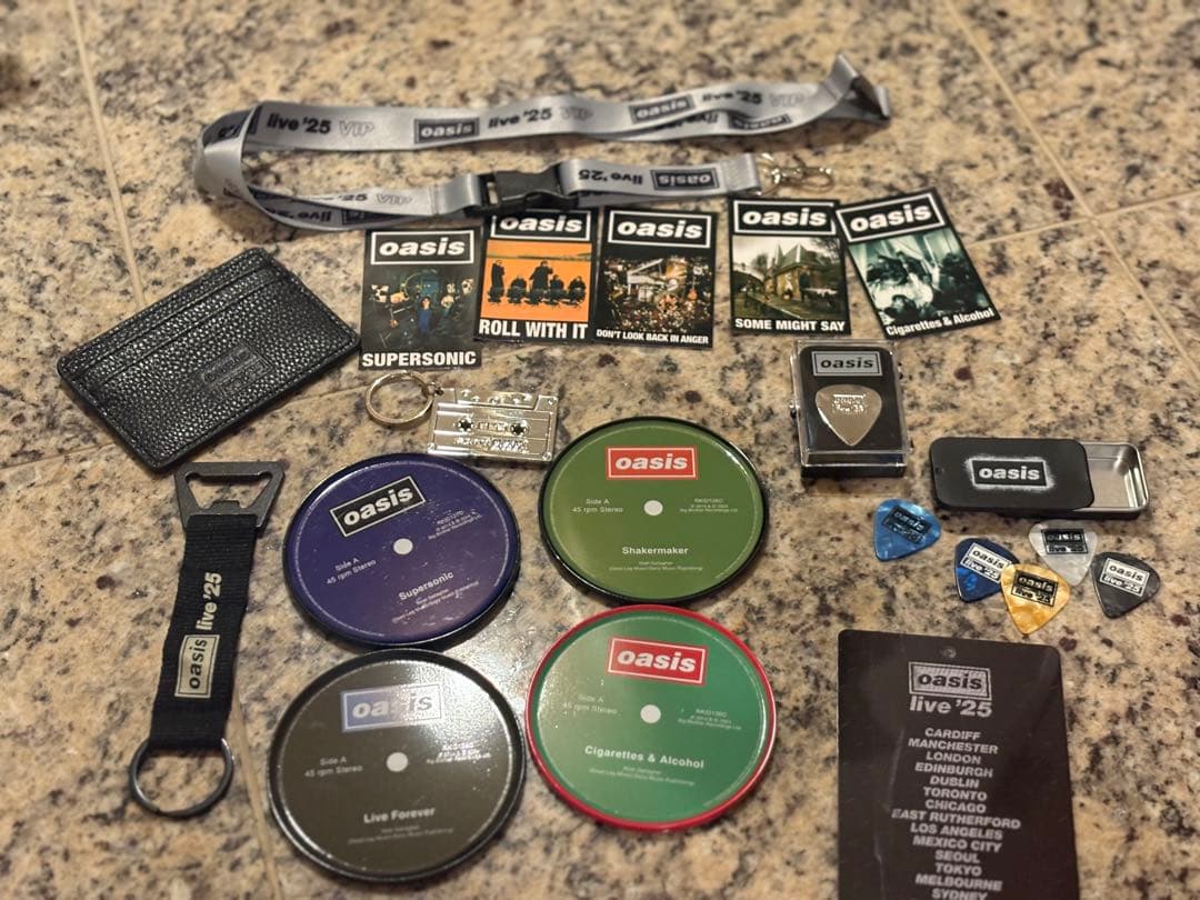 OASIS VIP限定特典 UKツアー cardiff オアシスLIVE25