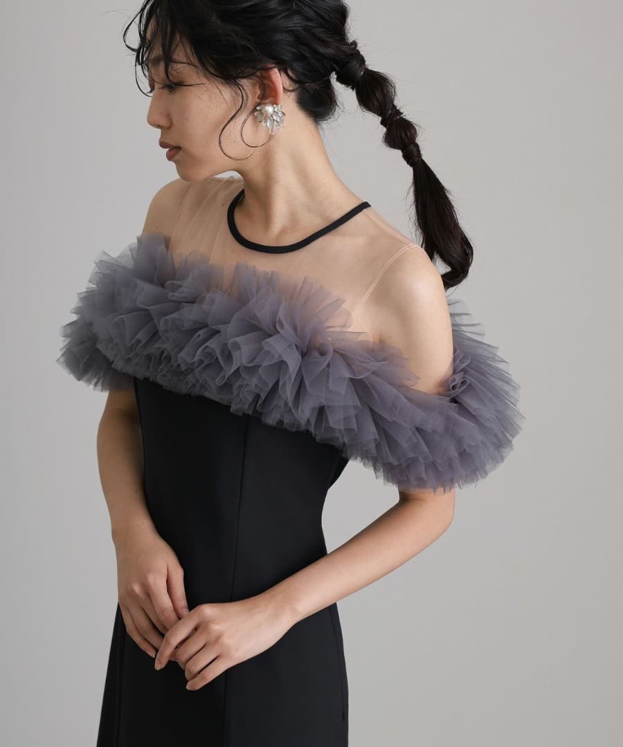 ギャザーチュールオフショルダードレス　グレー　Mサイズ