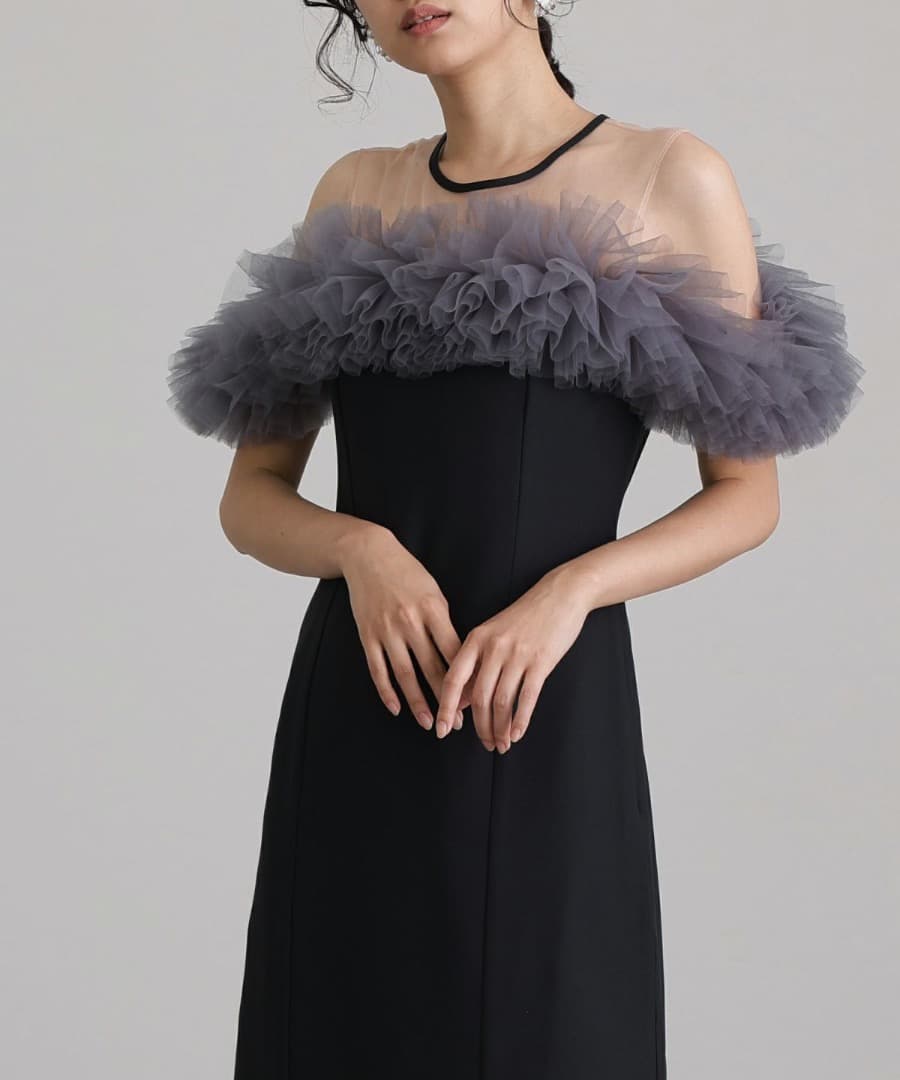 ギャザーチュールオフショルダードレス　グレー　Mサイズ