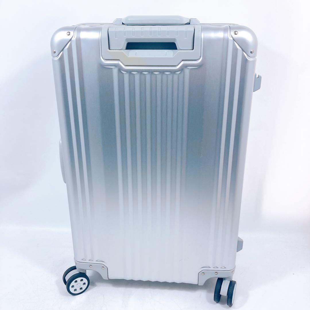 非売品 メルセデスベンツ オリジナル アルミ キャリーケース 65L