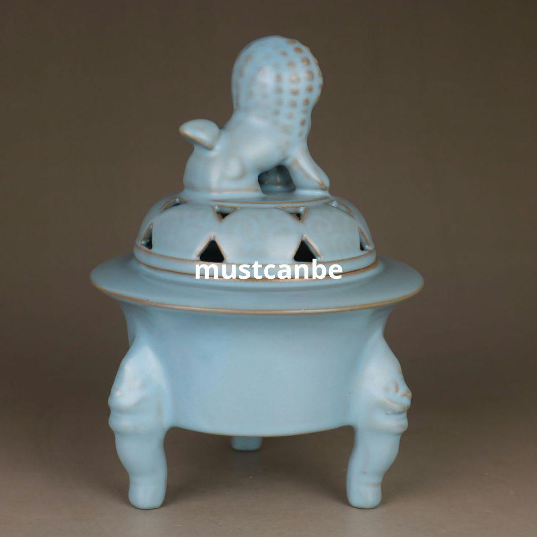 汝窯天青釉三足香薫炉 陶磁薫香炉 香道具 装飾品 現代工芸品 置物