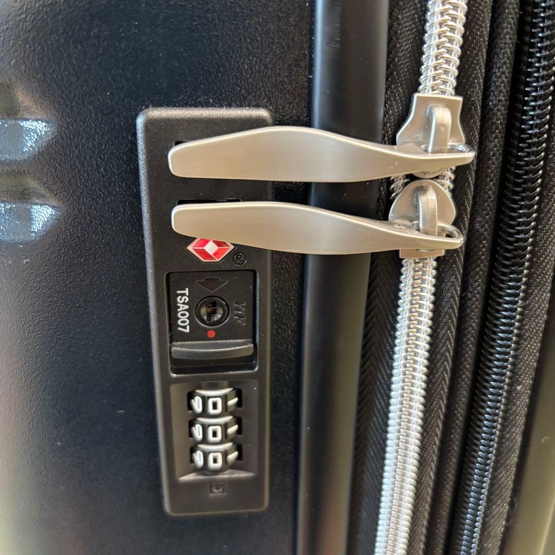 エースace スーツケース　4輪　機内持ちサイズ