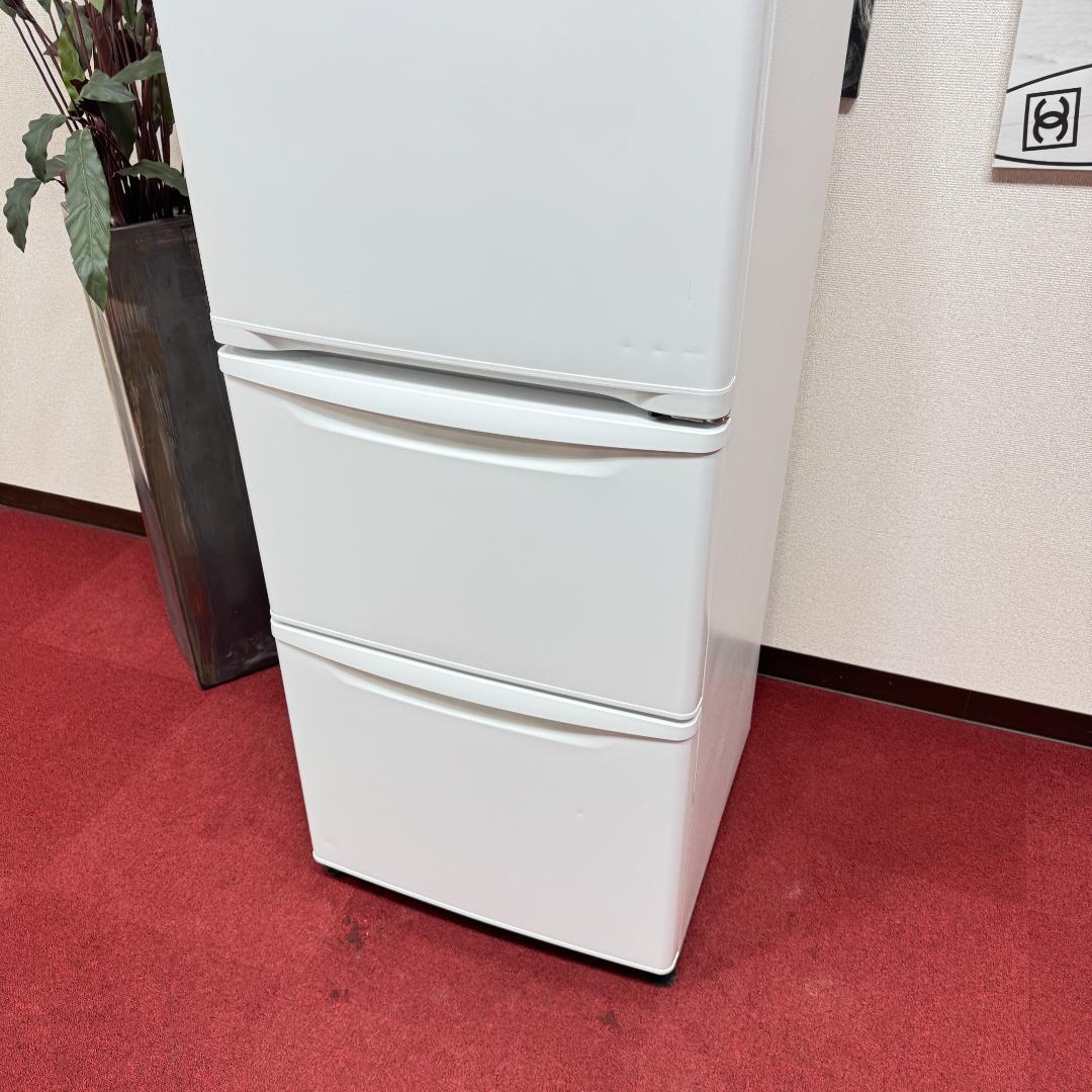 東京23区送料無料　パナソニック3ドア冷蔵庫2023年製335L　洗浄/除菌済み