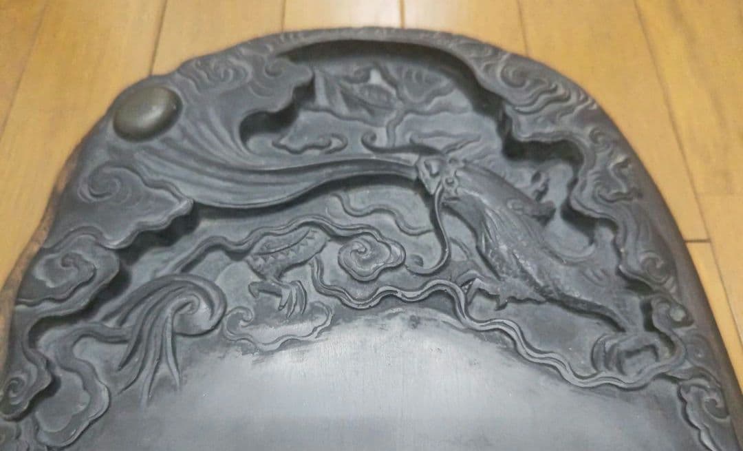 大きな硯 雲龍彫り 台座付き 書道 硯 特大 匿名配送 メルカリ便