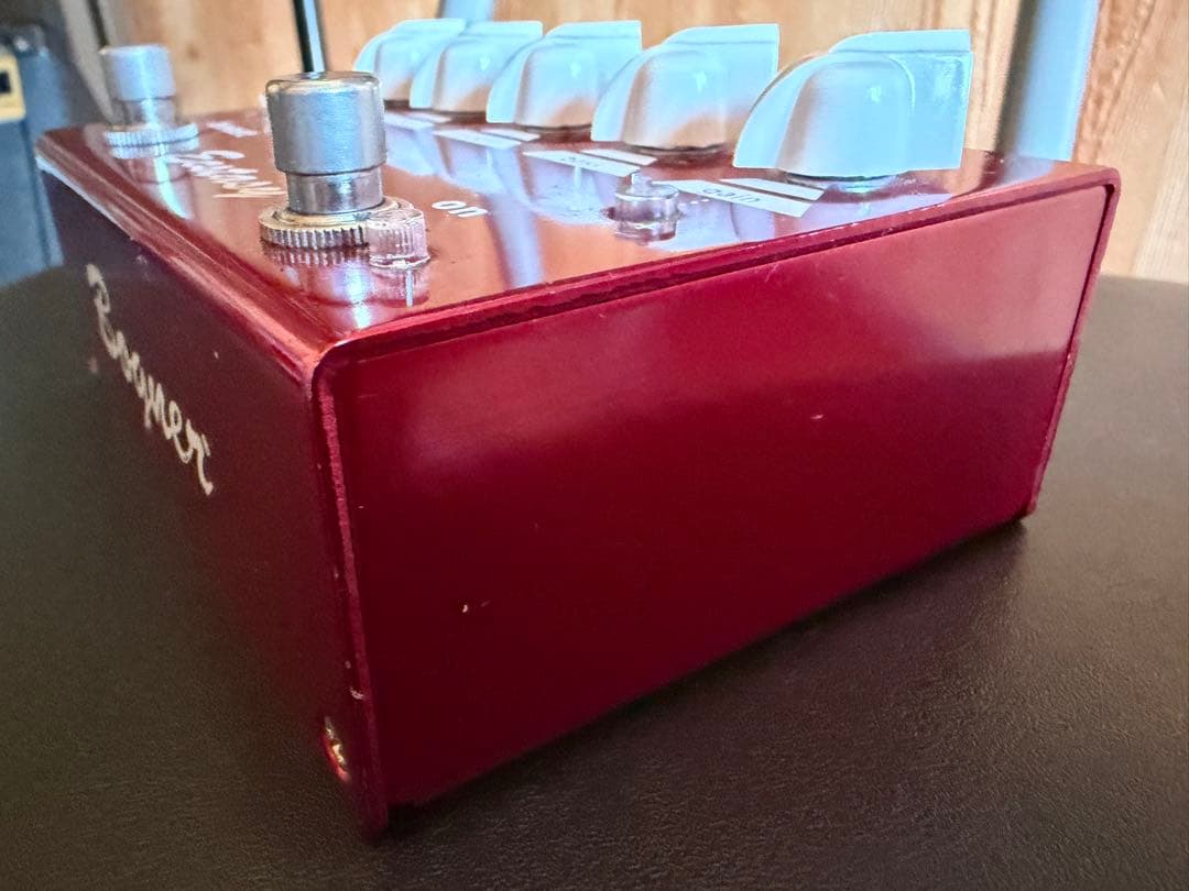 BOGNER Ecstasy Red（電池スナップに問題あり）