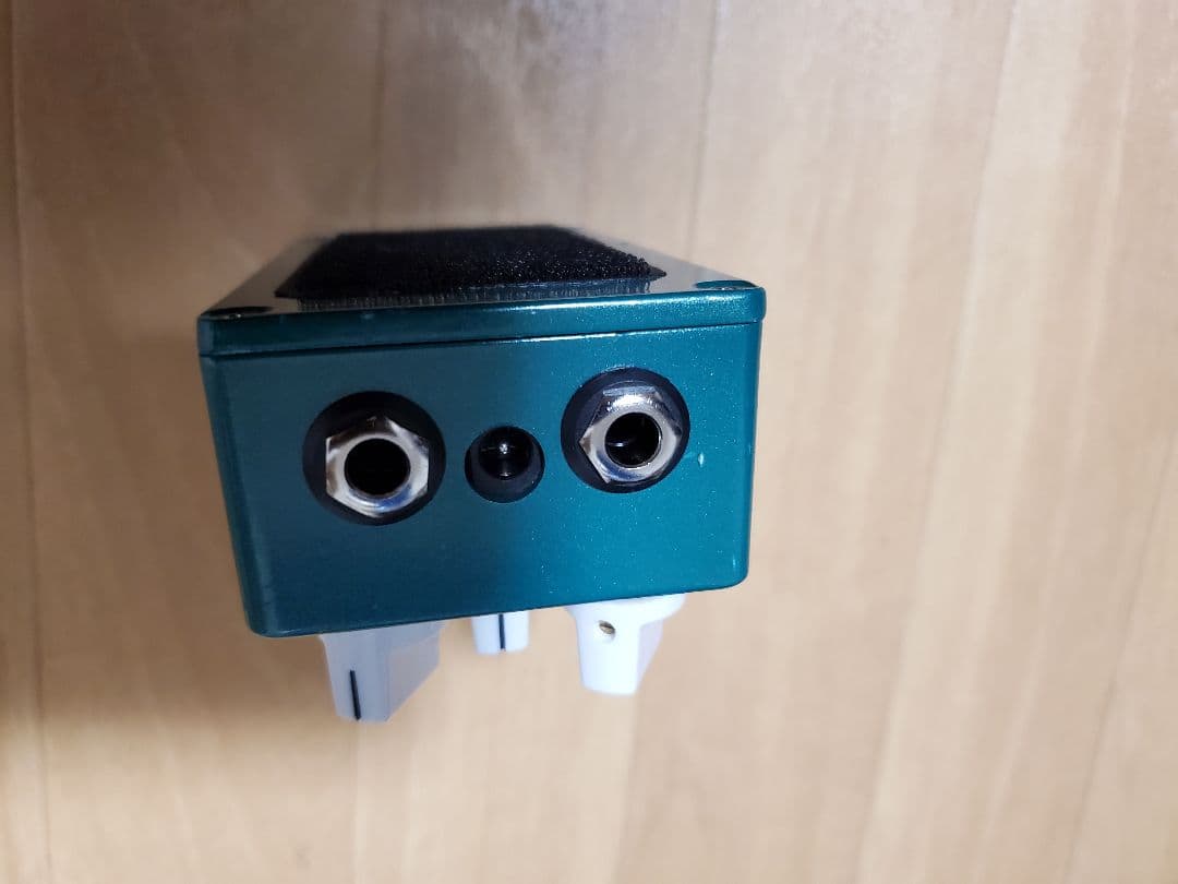 EarthQuaker Devices The Depths　ビブラート