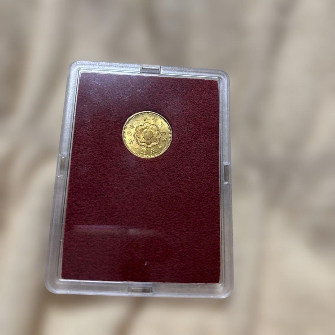 新5円金貨極美品