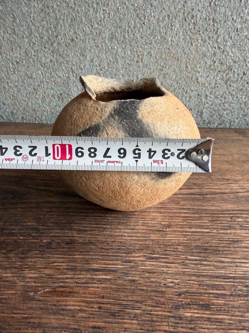 弥生土器　川上がりの小壺　花瓶　縄文土器　須恵器　高杯