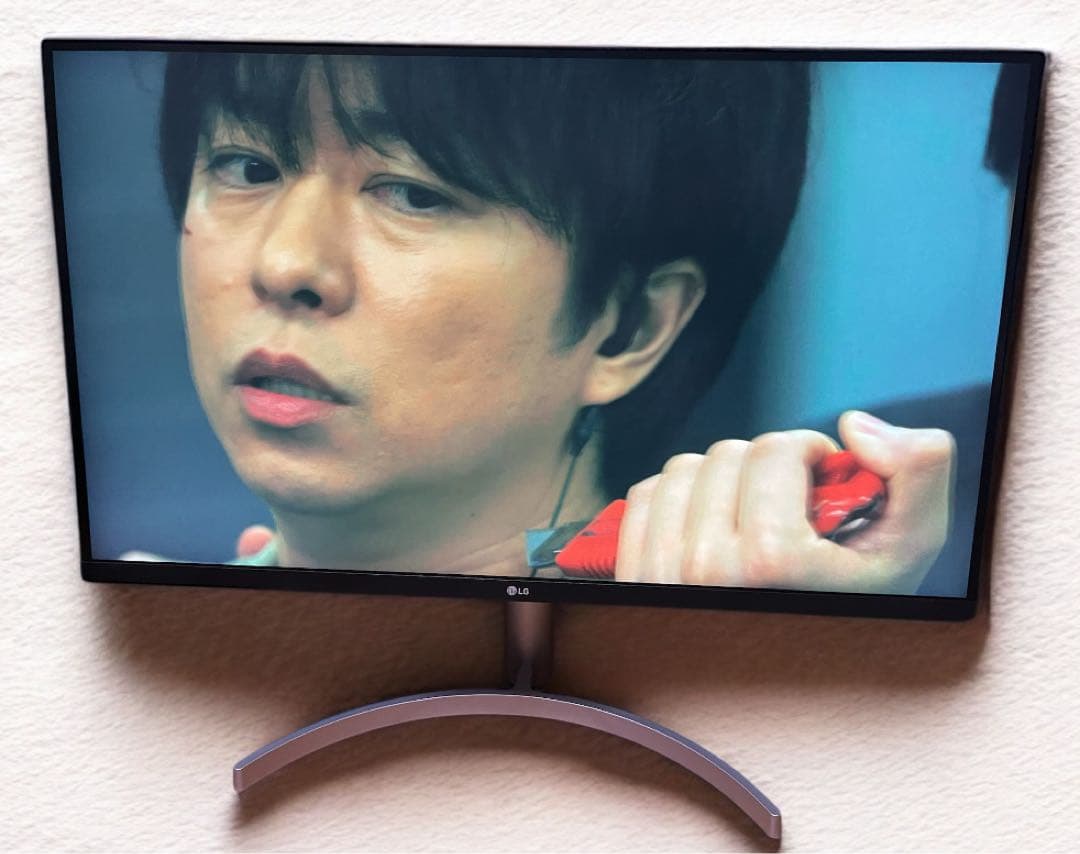 LGモニター32UN650-W 31.5インチ/4K 美品動作品