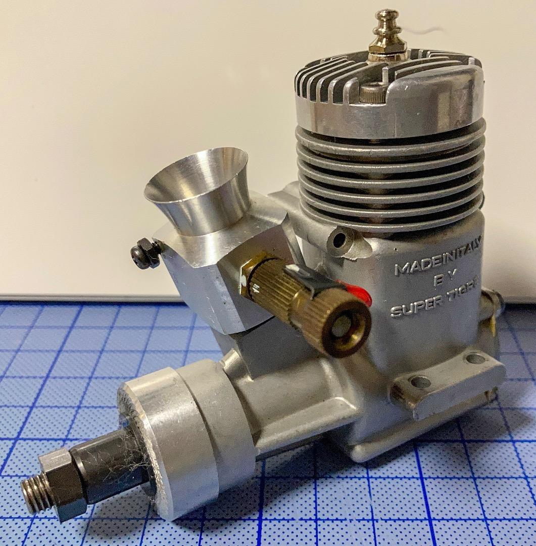 ●スーパータイガー●RCカー用エンジン●SERIE X 21●