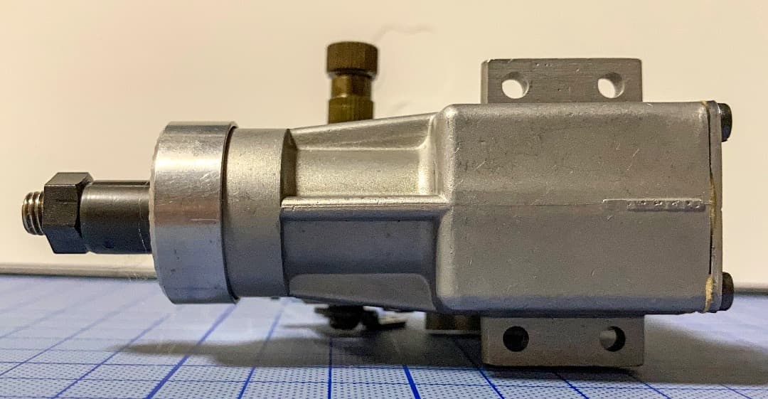 ●スーパータイガー●RCカー用エンジン●SERIE X 21●