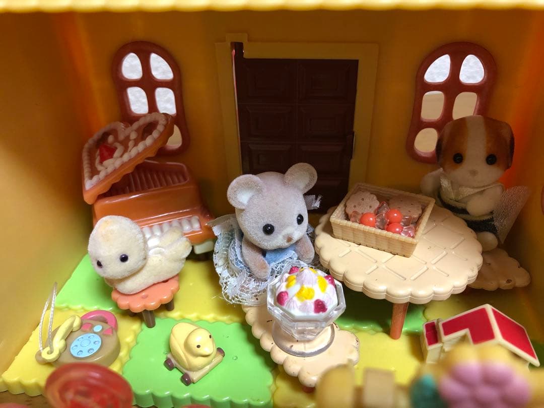 シルバニアファミリーおかしの家 小さな妖精たち 赤ちゃんセット