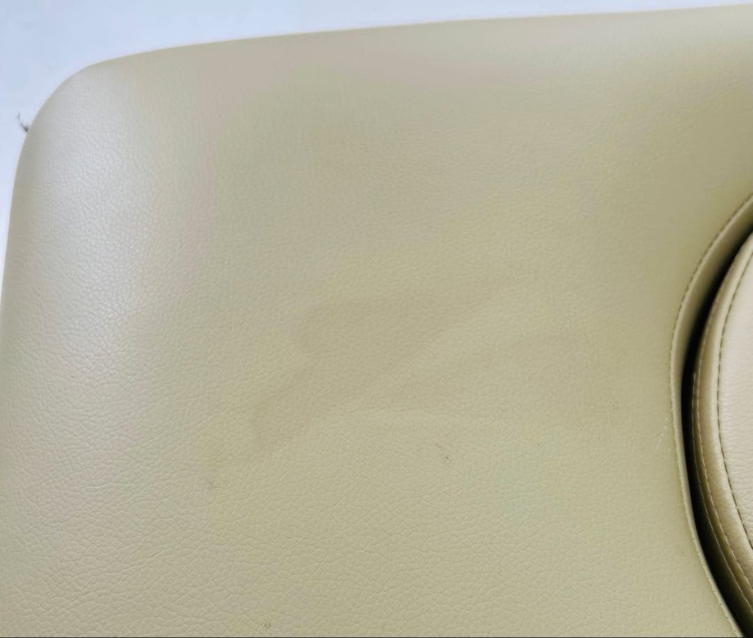 エステ マッサージ用　折りたたみベッド