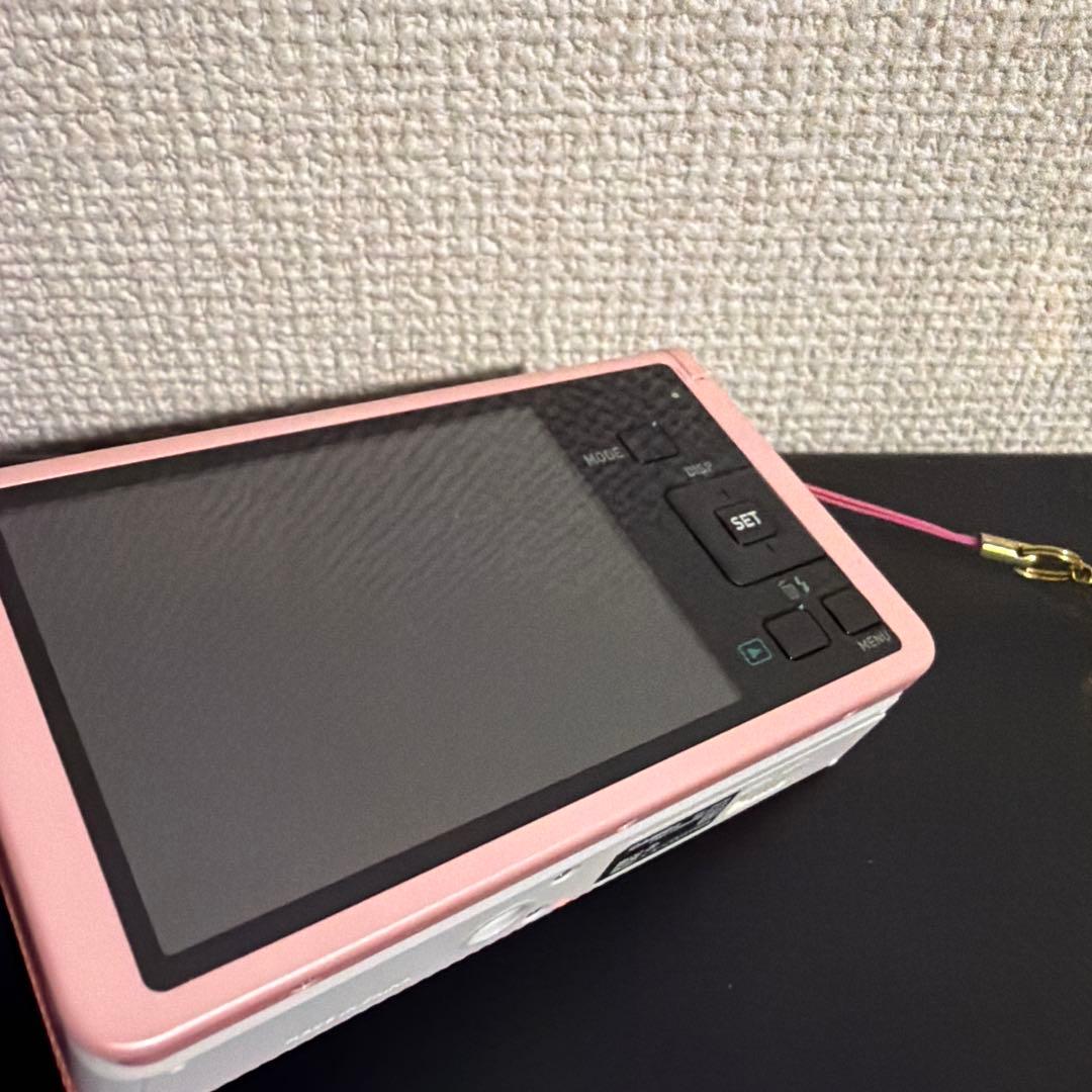 デジカメ　CASIO EX-ZR70 セルカ機能付き