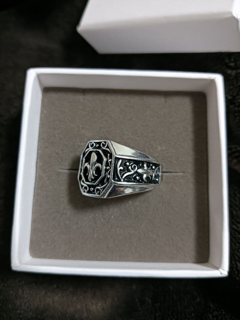 festaria 百合の紋章　sv925　シグネットリング　16号　 約20ｇ