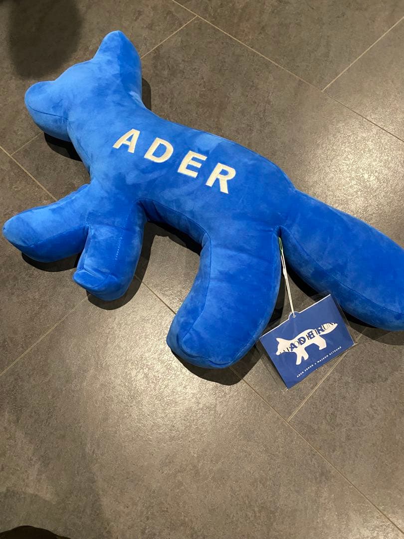 adererror メゾンキツネ クッション