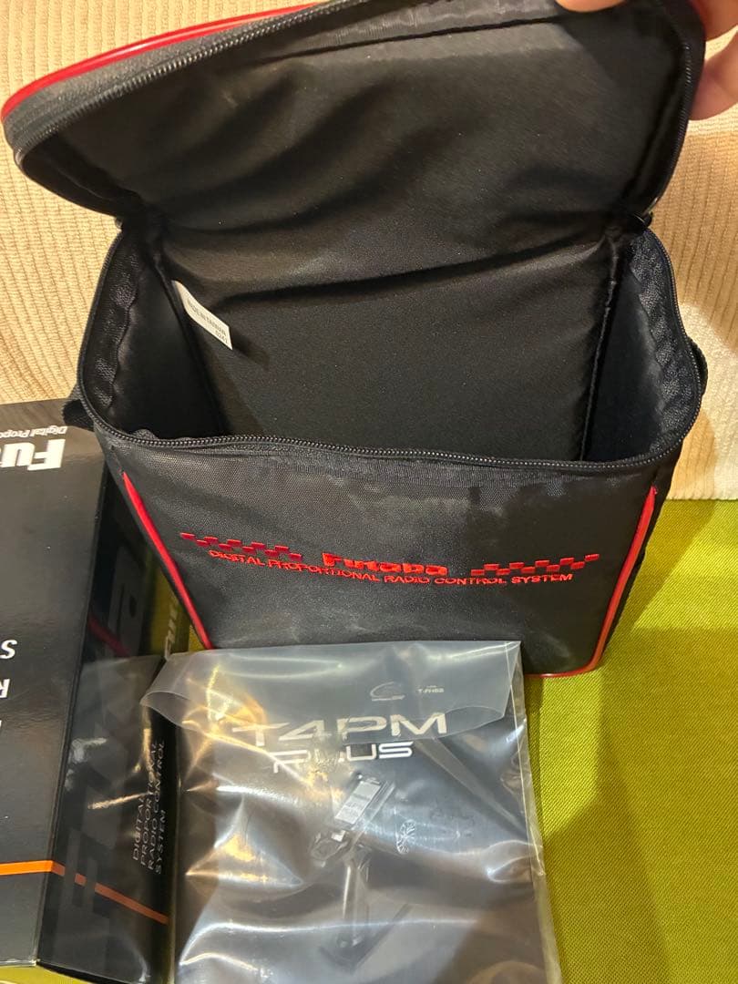 Futaba 4PM PLUS ほぼ新品　バッグ付