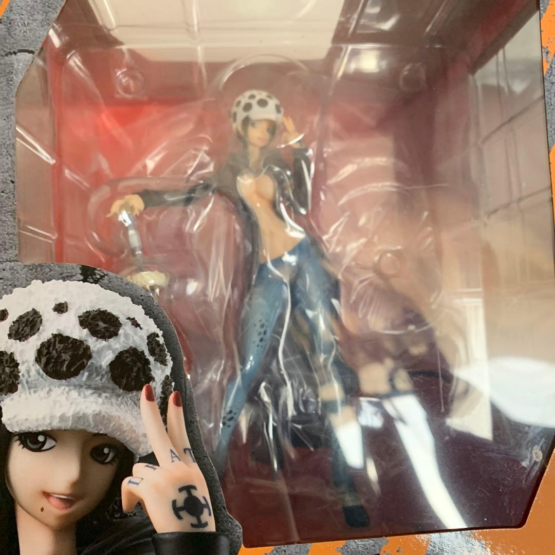 【新品・未開封】pop 非公認　\"I.R.O\" ロー &ルフィ女体化　2体セット