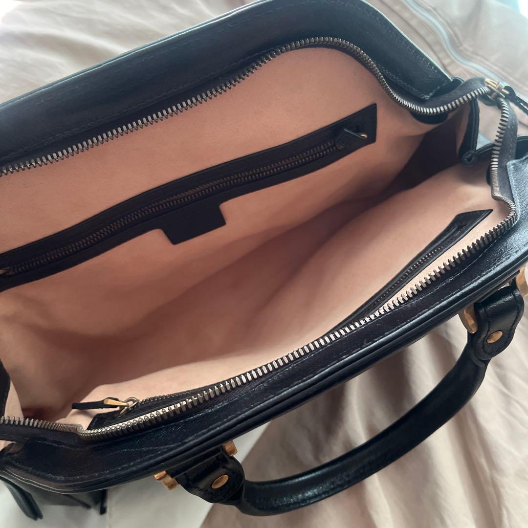 GUCCI ブラック ハンドバッグ
