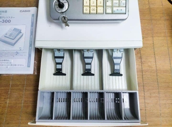 美品カシオレジスター　TE-300フル設定無料　 送料無料人気機種　111144