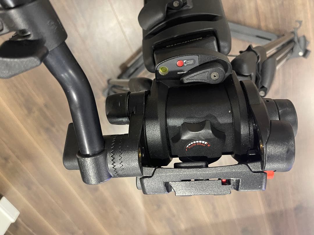 Manfrotto 525MVB 503HDV 雲台付き 三脚　値段交渉可能です