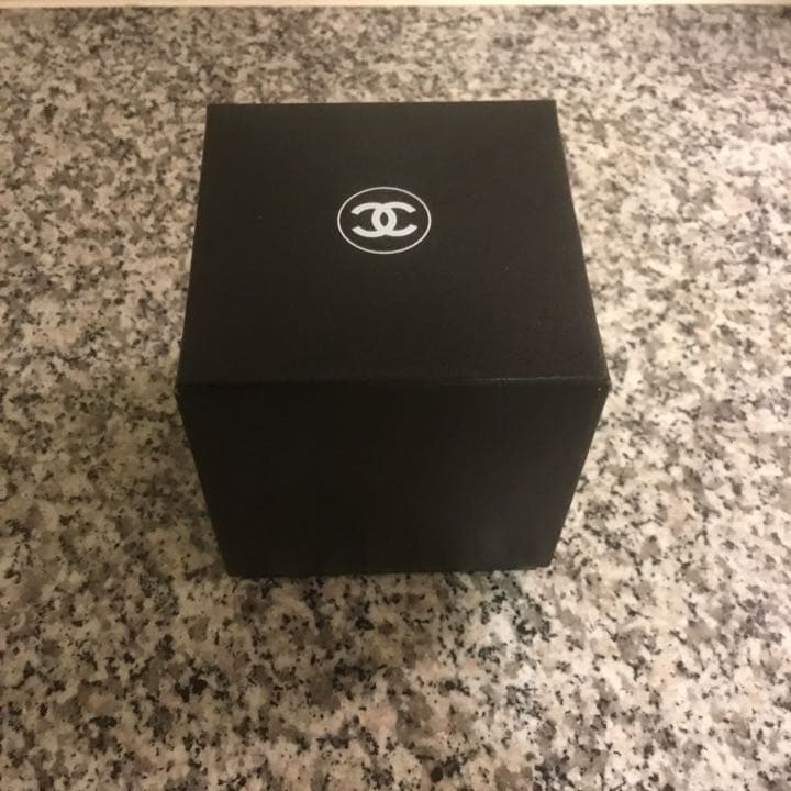 シャネルスノードーム　シャネル　スノードーム