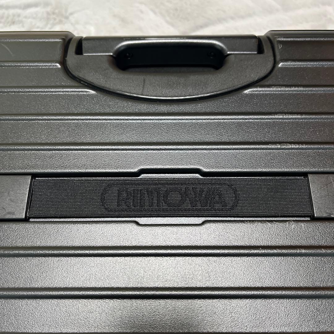 廃盤希少　美品　RIMOWA ボレロ　4輪　ブラック キャリーケース