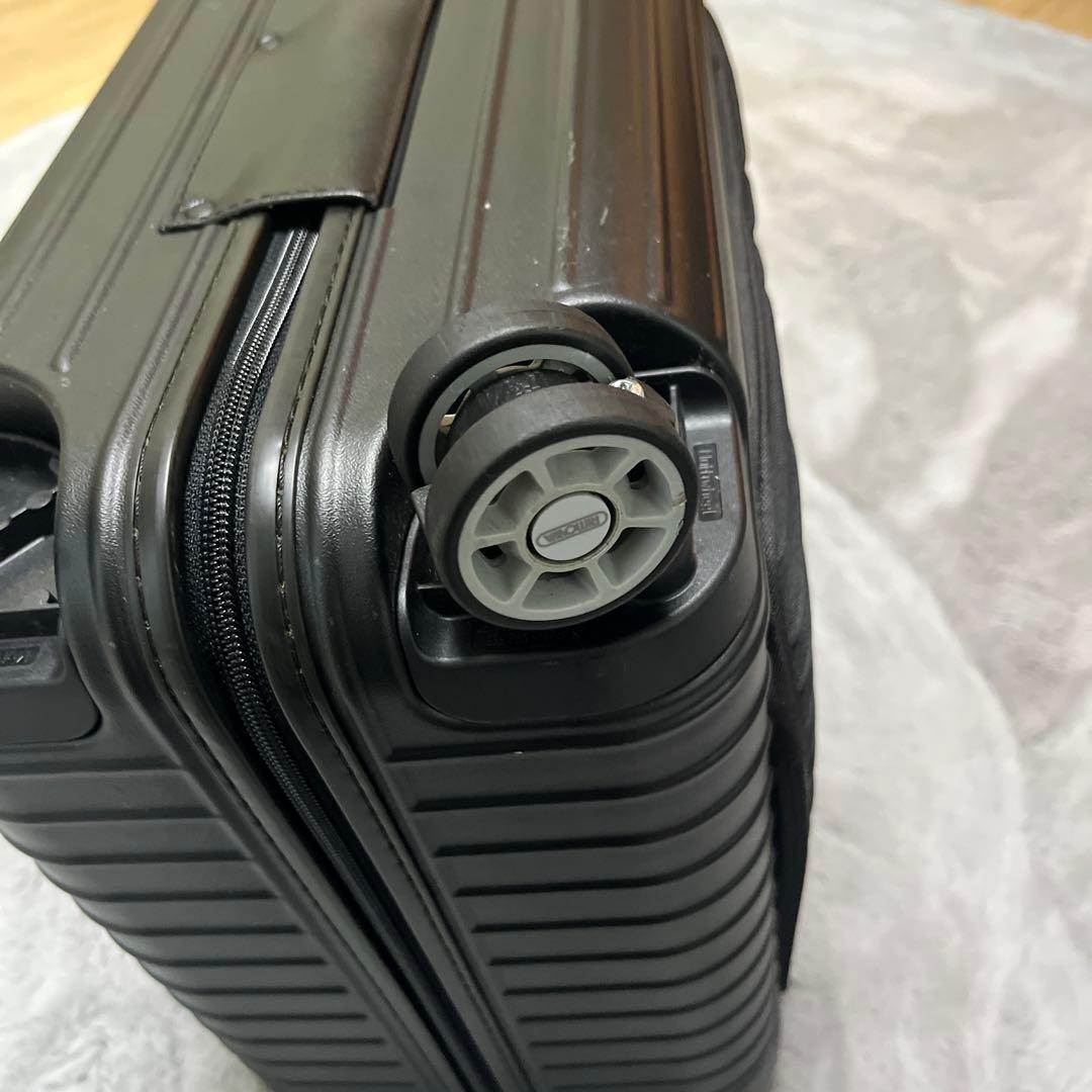 廃盤希少　美品　RIMOWA ボレロ　4輪　ブラック キャリーケース
