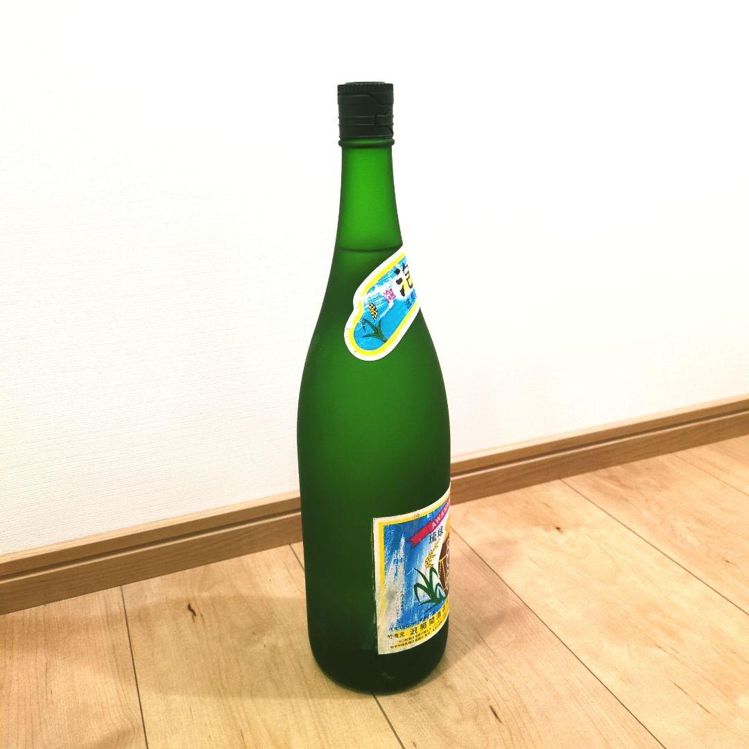 波照間酒造　泡盛 泡波 一升 25年古酒 (グリーンボトル)