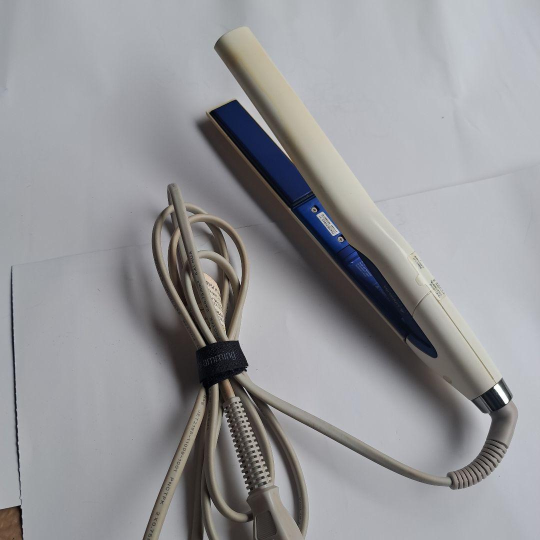 リュミエリーナ　ヘアビューロン3D　ストレート