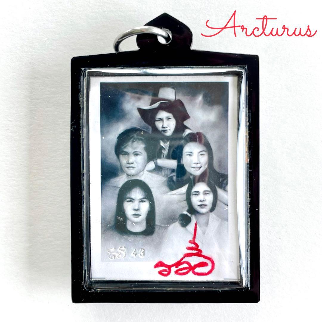 5人の女性の精霊のプラクルアン　恋を叶え富を集める